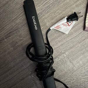 Bebe Black Hair Styling Tool